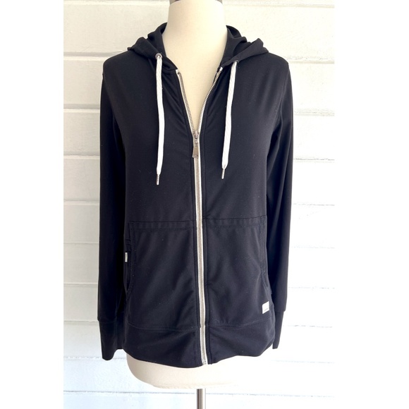 VUORI Halo Performance Hoodie 1.0 in True Black - S - Picture 1 of 8